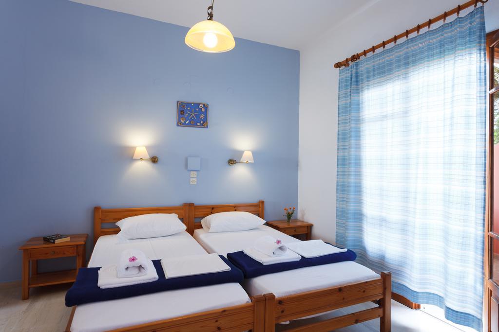 Flisvos Rooms Plakias Ruang foto