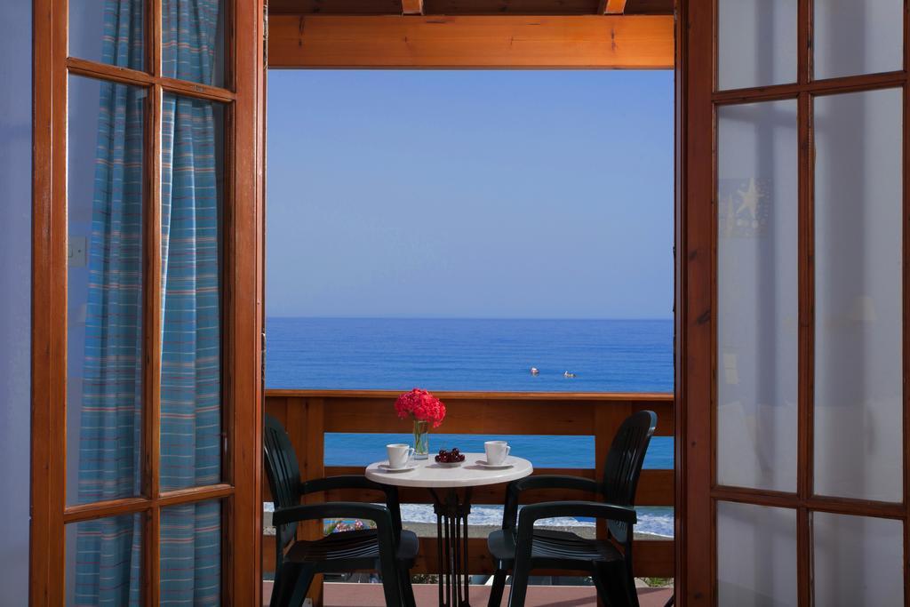 Flisvos Rooms Plakias Ruang foto