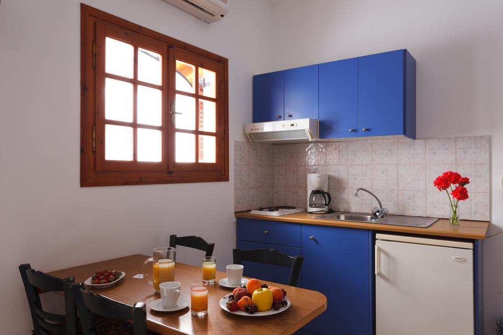 Flisvos Rooms Plakias Ruang foto